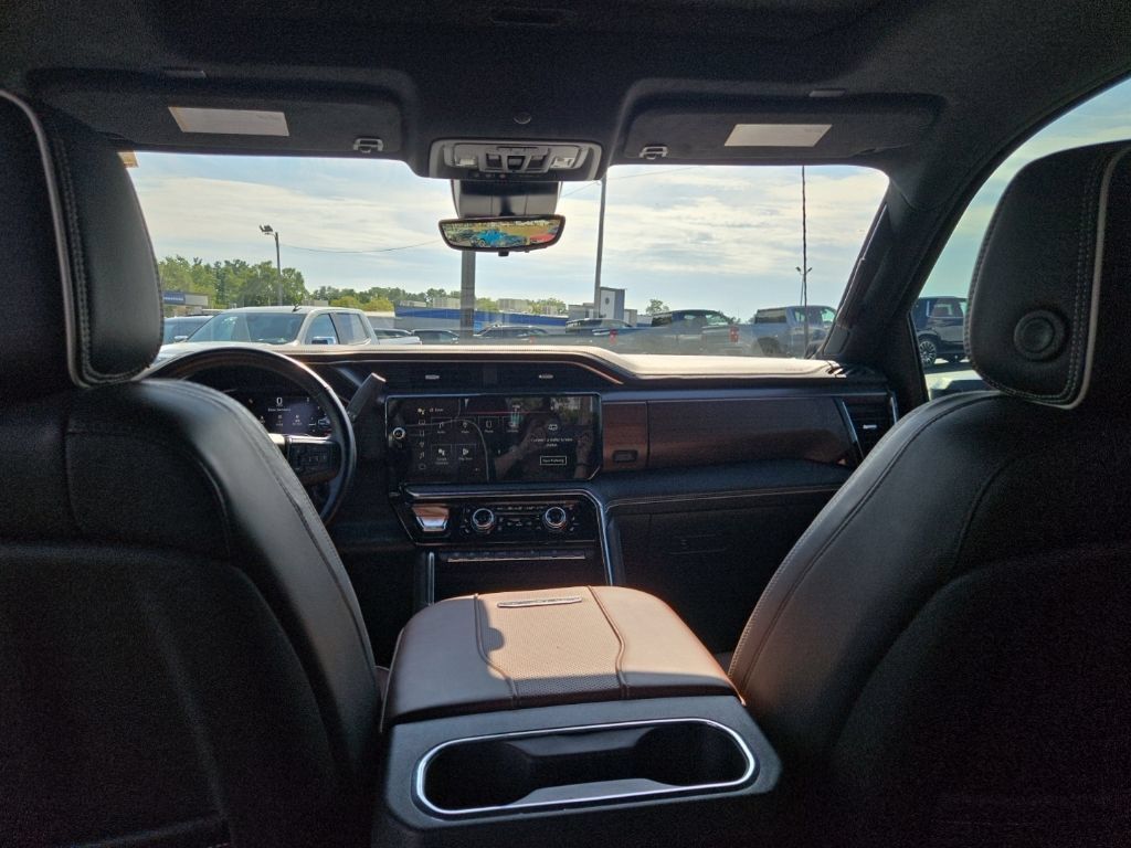 Certified 2024 GMC Sierra 2500 Denali Ultimate w/ Max Trailering Package AWD/4WD image 15