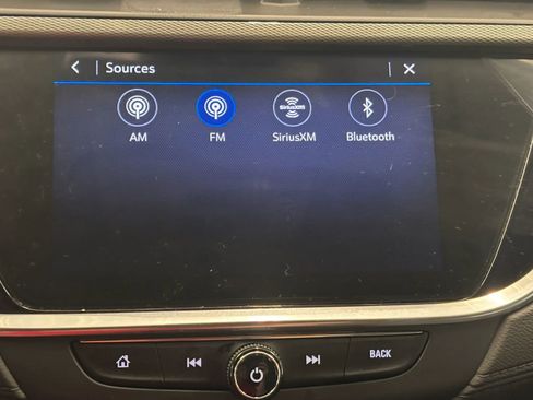 Used 2023 Buick Encore GX Essence w/ Experience Buick Package FWD image 41