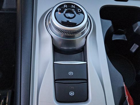 Used 2023 Ford Explorer XLT image 16