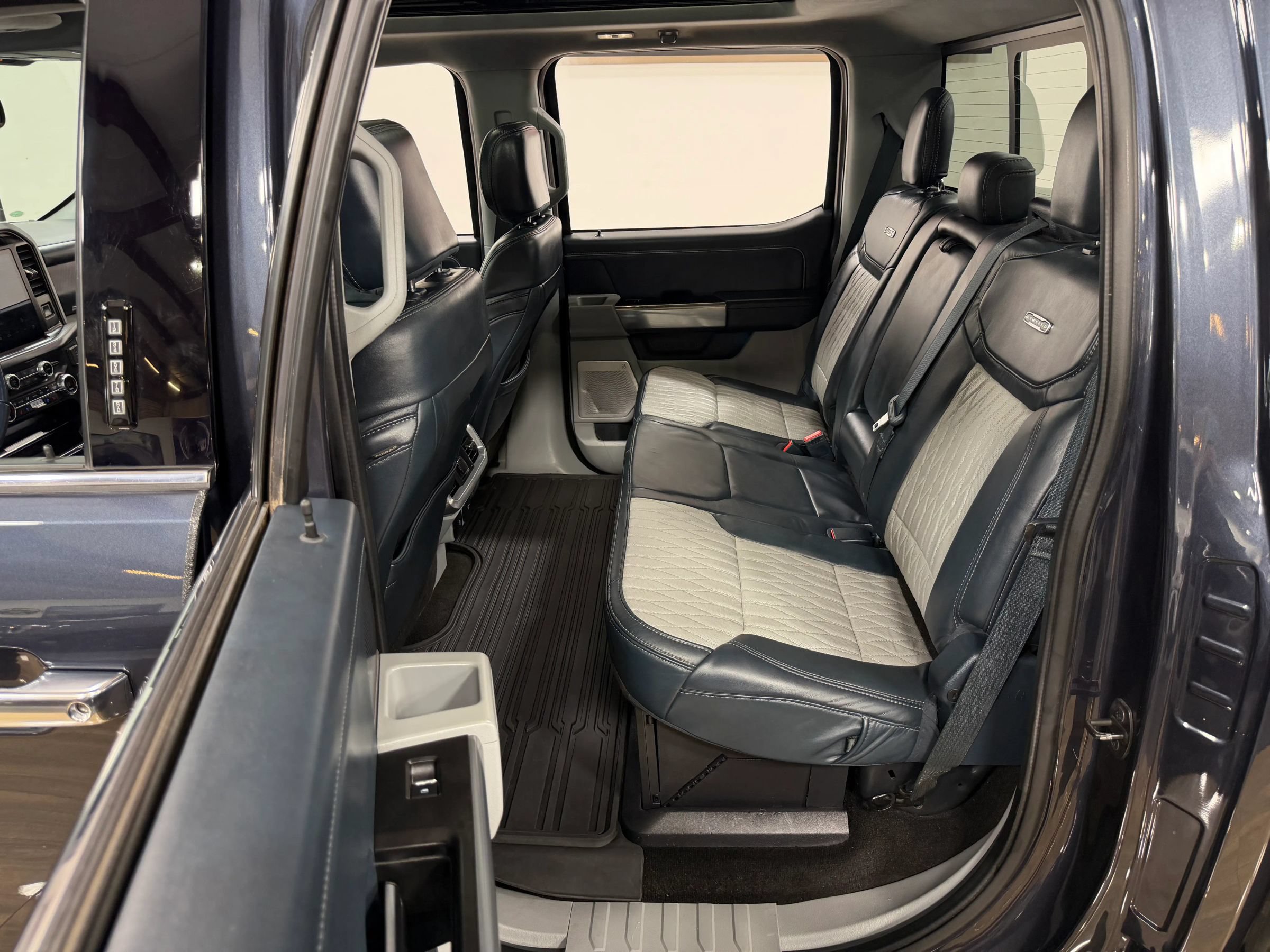 Used 2021 Ford F150 Limited AWD/4WD image 15