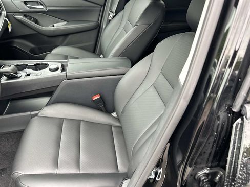 New 2026 Nissan Rogue Dark Armor AWD/4WD image 15