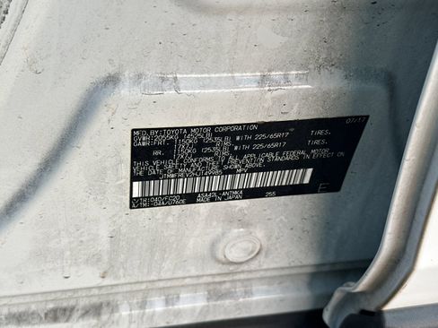 Used 2017 Toyota RAV4 XLE w/ Carpet Mat Package image 25