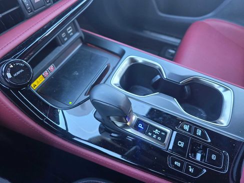 Used 2025 Lexus NX 450h+ AWD w/ Towing Package (2000 Lbs) image 31