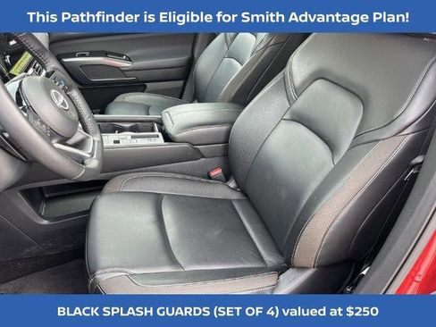 Certified 2024 Nissan Pathfinder SL image 16