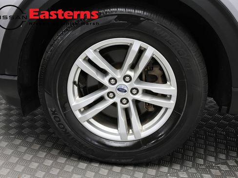 Used 2023 Ford Explorer XLT RWD image 26