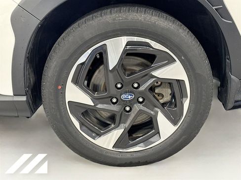 Certified 2024 Subaru Crosstrek 2.5i Limited w/ Popular Package #3A AWD/4WD image 33