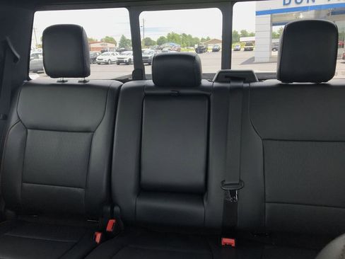 Used 2025 Ford F150 Lariat w/ Equipment Group 502A High image 22