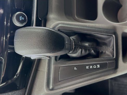 Used 2025 Ford Transit 350 XLT RWD image 14