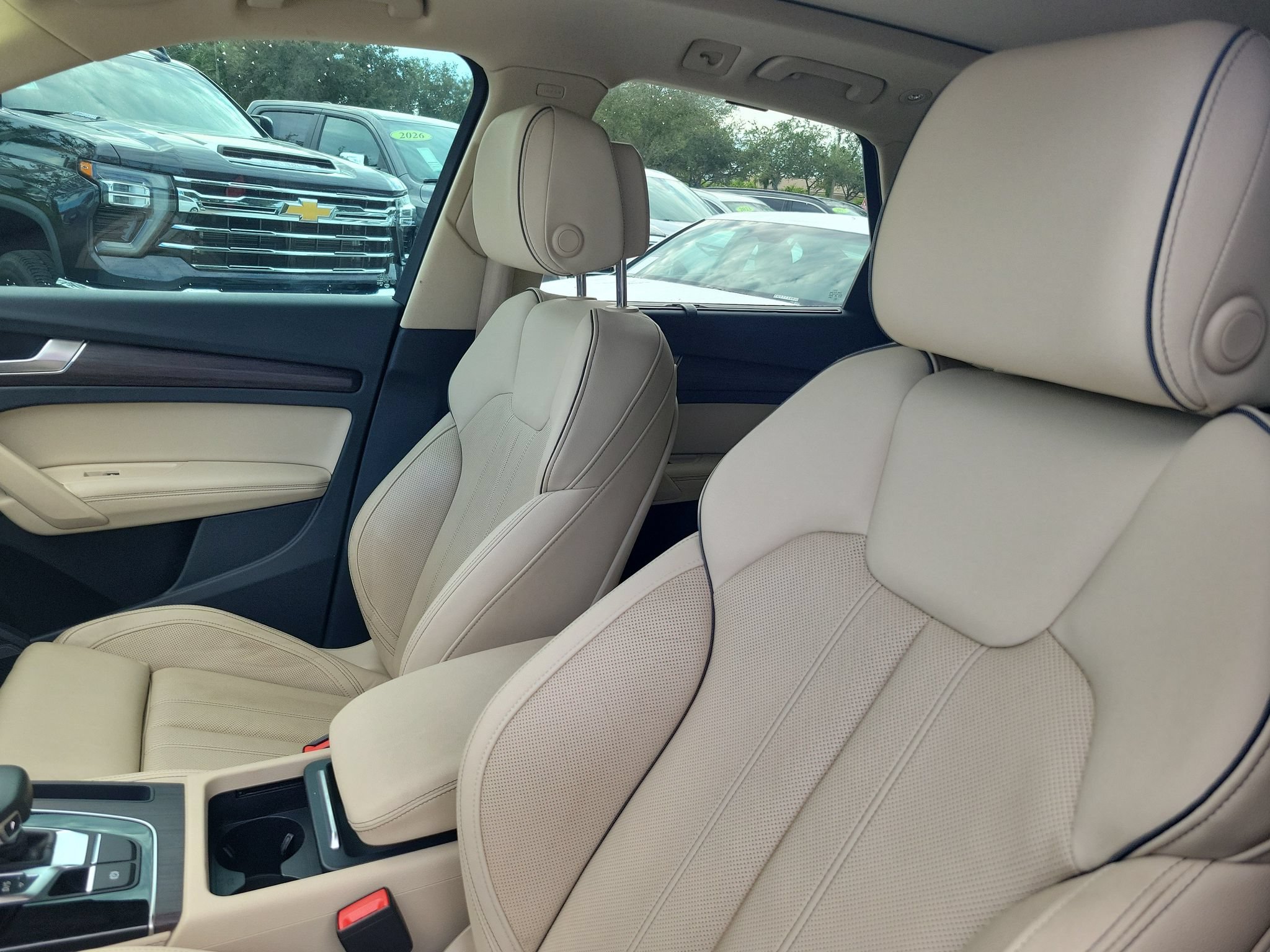 Used 2022 Audi Q5 2.0T Premium Plus AWD/4WD image 17
