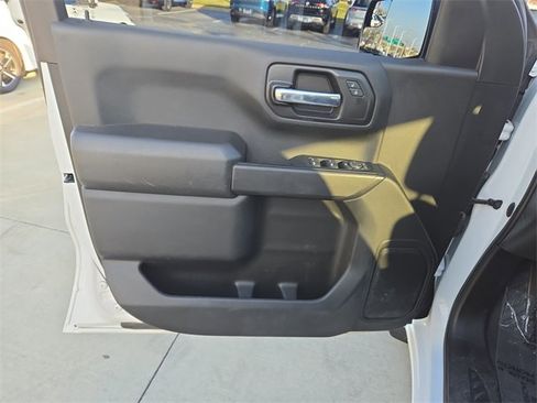 Used 2023 Chevrolet Silverado 1500 Custom image 35