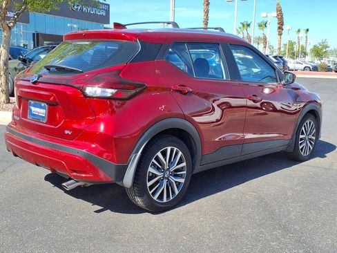 Used 2021 Nissan Kicks SV w/ Exterior Package image 5