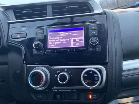 Used 2020 Honda Fit LX image 27