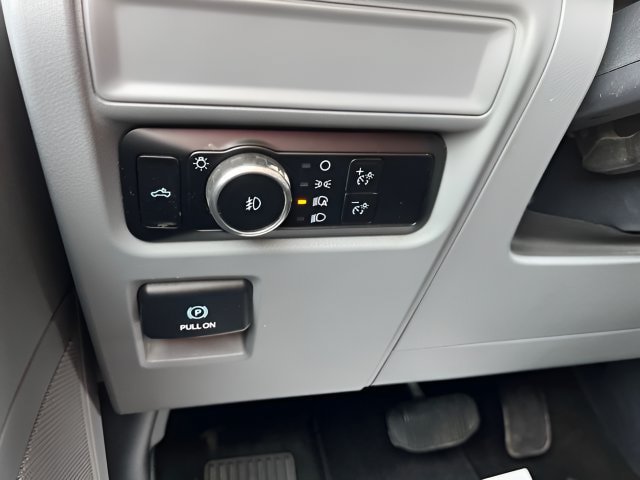 Used 2024 Ford F150 XLT AWD/4WD image 15
