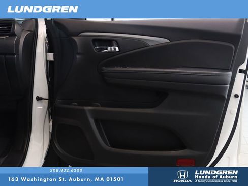 Used 2023 Honda Ridgeline RTL image 17