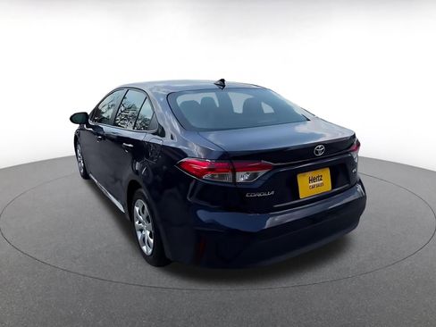 Used 2025 Toyota Corolla LE FWD image 16