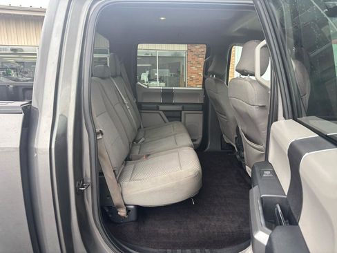 Used 2016 Ford F150 XLT image 13