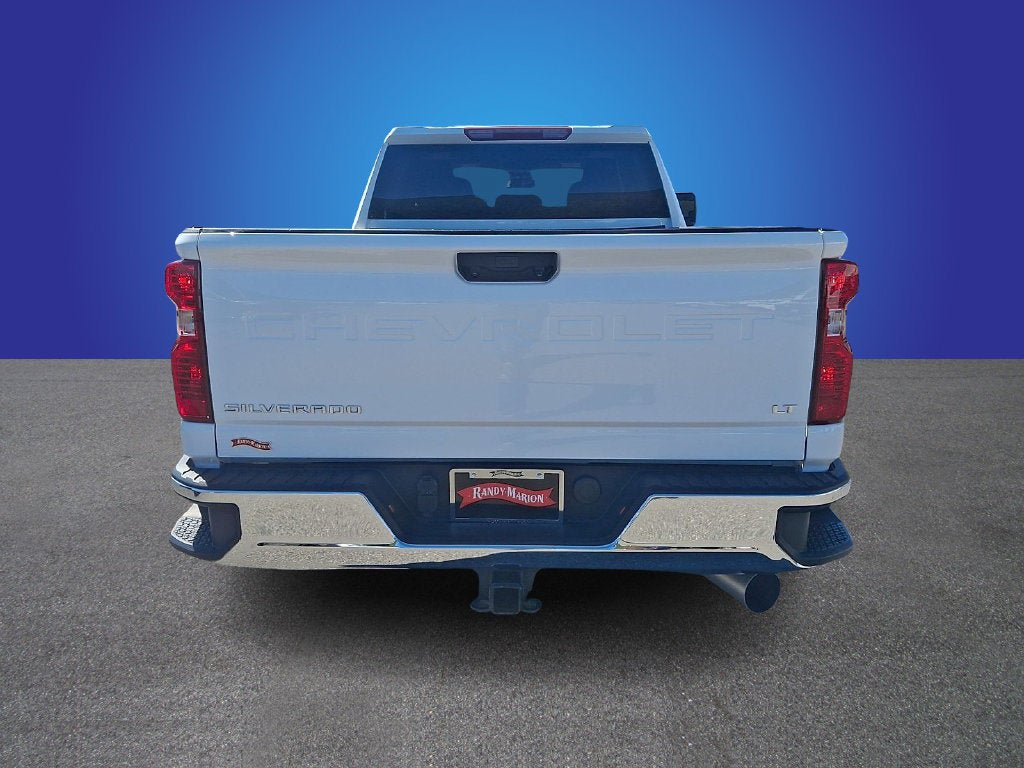 Used 2025 Chevrolet Silverado 2500 LT w/ Convenience Package AWD/4WD image 5