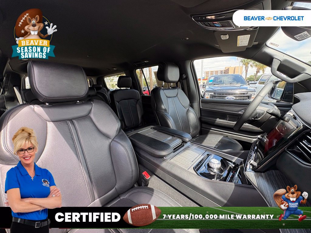 Used 2024 Jeep Wagoneer Series II w/ Flexible Seating Group RWD image 31