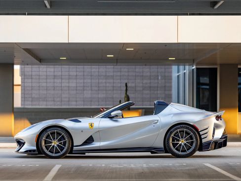 Used 2024 Ferrari 812 Competizione A RWD image 5