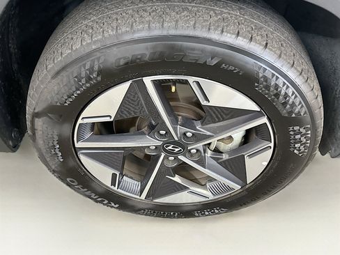 Used 2025 Hyundai Tucson SEL AWD/4WD image 11