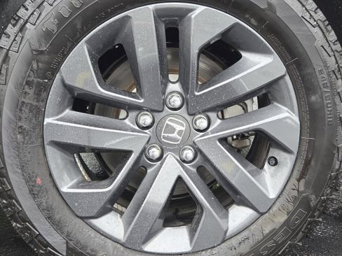 Certified 2025 Honda Ridgeline Sport image 14