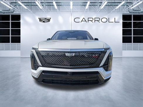 New 2026 Cadillac Vistiq Luxury w/ LPO, Floor Liner Package image 8