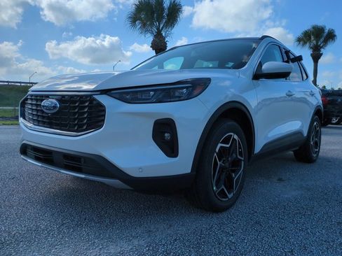 New 2026 Ford Escape Platinum w/ Premium Technology Package image 8