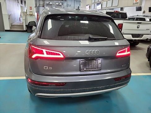 Used 2019 Audi Q5 2.0T Premium Plus AWD/4WD image 4