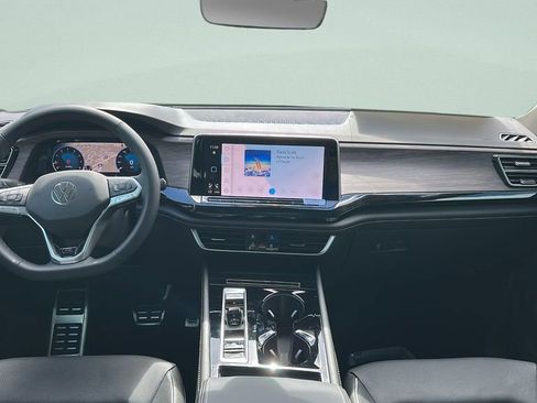 New 2026 Volkswagen Atlas SEL Premium R-Line image 13