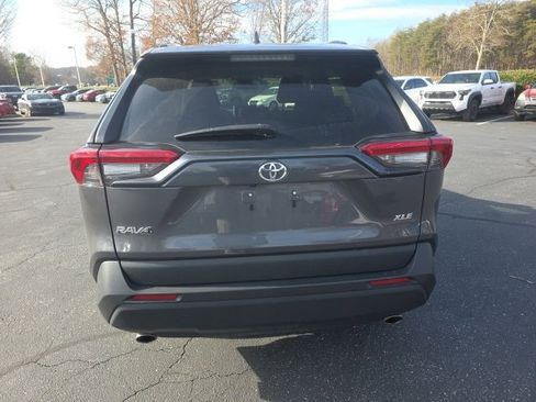 Used 2024 Toyota RAV4 XLE image 7