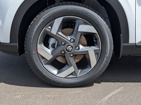 New 2026 Hyundai Venue SEL FWD image 5