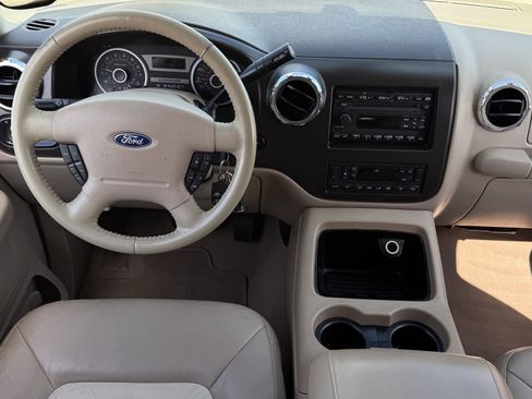 Used 2006 Ford Expedition Eddie Bauer image 12