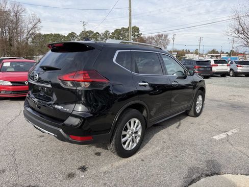 Used 2019 Nissan Rogue S w/ Special Edition Package image 6