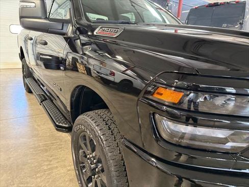 Certified 2025 RAM 2500 Big Horn AWD/4WD image 5