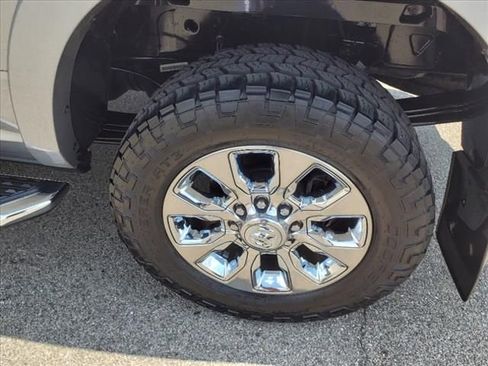 Used 2022 RAM 3500 Limited AWD/4WD image 14