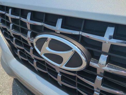 New 2026 Hyundai Venue SEL FWD image 13
