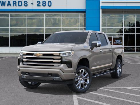 New 2026 Chevrolet Silverado 1500 High Country AWD/4WD image 6