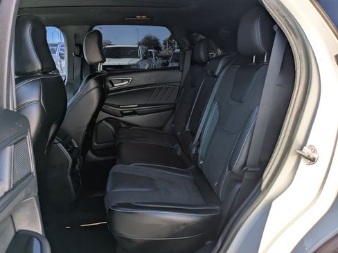 Used 2020 Ford Edge ST w/ Equipment Group 401A image 27