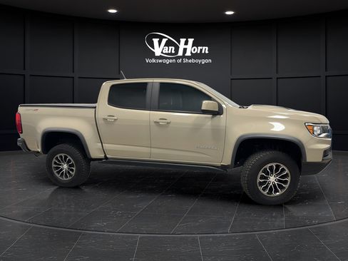 Used 2022 Chevrolet Colorado ZR2 AWD/4WD image 8