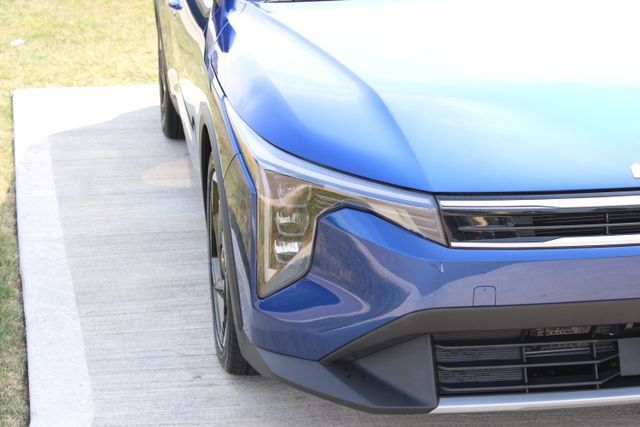 Used 2025 Kia K4 EX FWD image 3