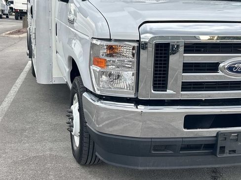 Used 2023 Ford E-350 and Econoline 350 Super Duty w/ Power Windows & Locks Group RWD image 13