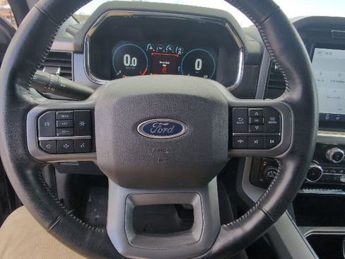 Used 2022 Ford F150 Lariat AWD/4WD image 14