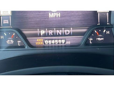 Used 2022 RAM 2500 Big Horn w/ Level C Equiment Group image 16