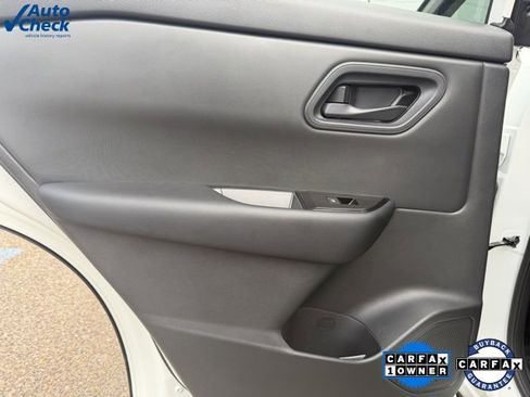 Certified 2025 Nissan Rogue S image 12