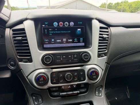 Used 2020 GMC Yukon XL SLT AWD/4WD image 24