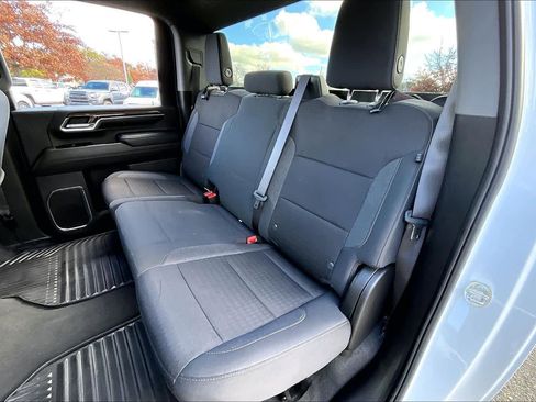 Used 2024 Chevrolet Silverado 2500 LT image 21