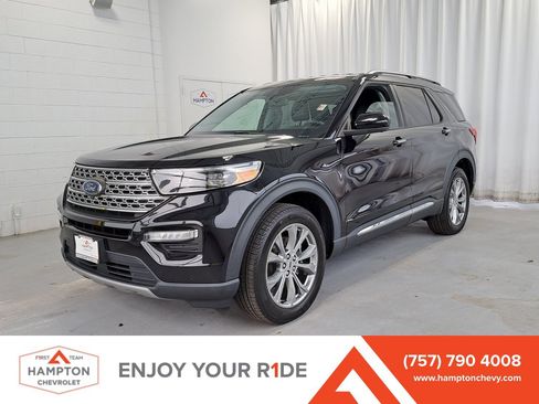 Used 2022 Ford Explorer Limited image 1