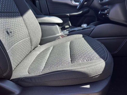 New 2025 Ford Escape Active w/ Active Premium Tech Pack image 13