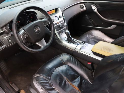 Used 2011 Cadillac CTS Coupe RWD image 17