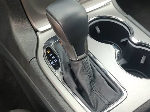 Used 2018 Jeep Grand Cherokee Laredo RWD image 17
